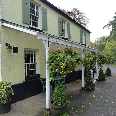 The Sun Inn Englefield Green Pokój zdjęcie